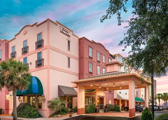 Hampton Inn & Suites Amelia Island-Historic Harbor Front